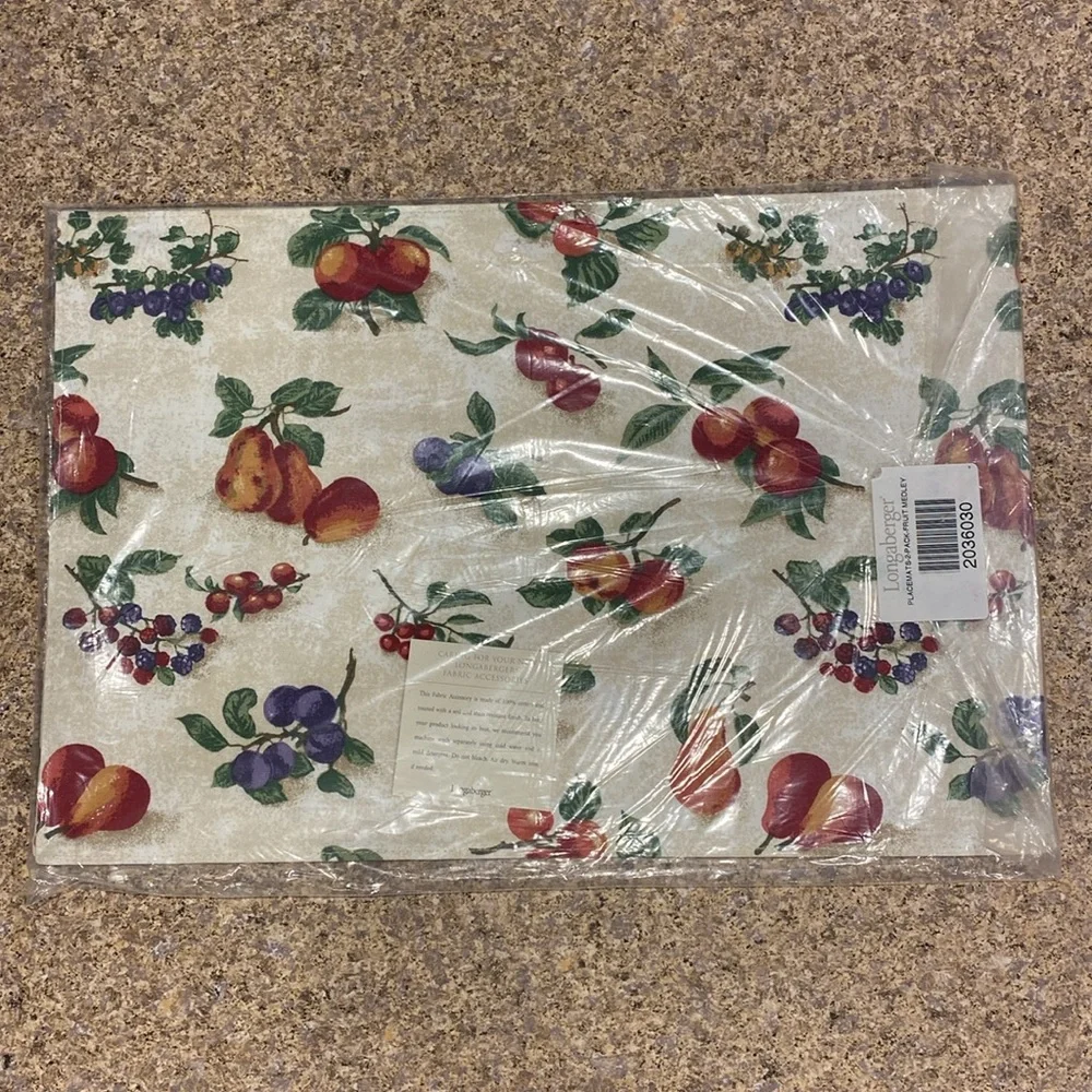 NIP Longaberger 2 Fabric Placemats Fruit Medley - 1 package of 2 Placemats